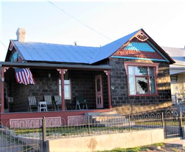 Historic Home In Hillsboro, New Mexico - image 1