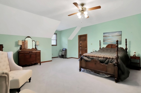Beautiful Custom Home in Arrowhead Lakes! - image 36