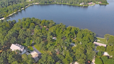 Beautiful Custom Home in Arrowhead Lakes! - image 50