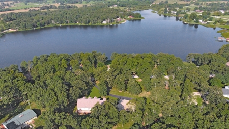 Beautiful Custom Home in Arrowhead Lakes! - image 49