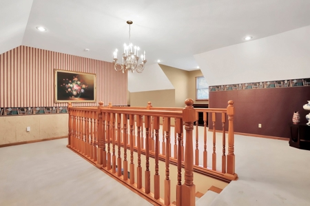 Beautiful Custom Home in Arrowhead Lakes! - image 31