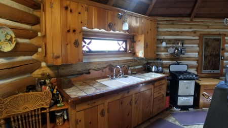 Siskiyou County, Yreka Off Grid Cabin For Sale - image 14