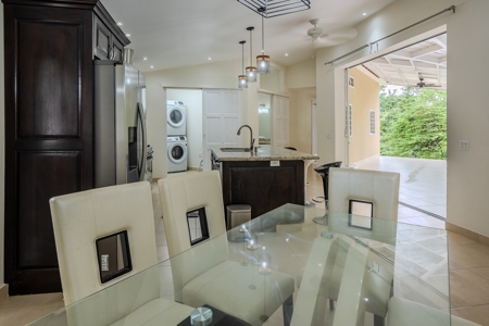 House With Pool For Sale In El Espino San Carlos Panama - image 31