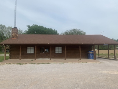 Commercial/Office building for sale - image 1
