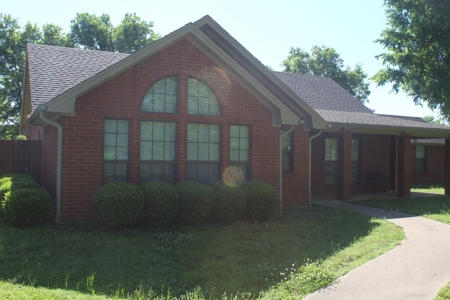 Country Home In Town For Sale Grant Oklahoma Choctaw County - image 24