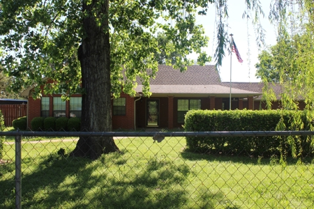 Country Home In Town For Sale Grant Oklahoma Choctaw County - image 2