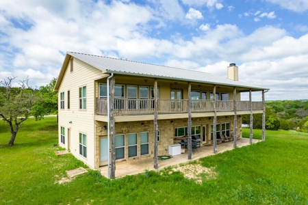 Ranches for Sale in Central Texas - 348 Acres with Lake - image 17
