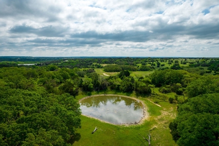 Ranches for Sale in Central Texas - 348 Acres with Lake - image 9