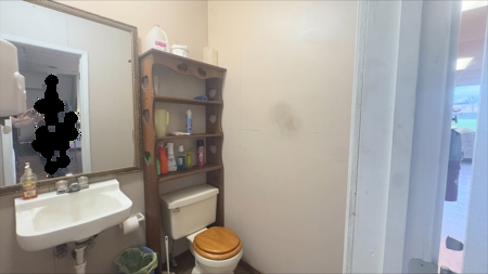 Auto Clinic For Sale in Daingerfield - image 4