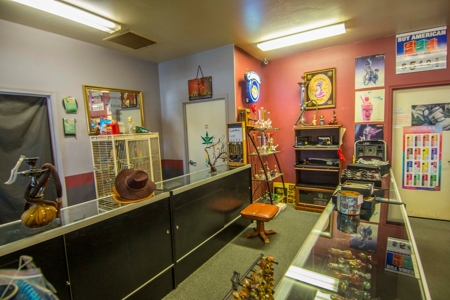 Smokeshop for Sale in Northern Arizona Very Successful! - image 4