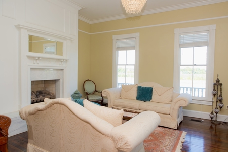 Restored ,Historic Plantation Home, Wellborn Fl For Sale - image 2