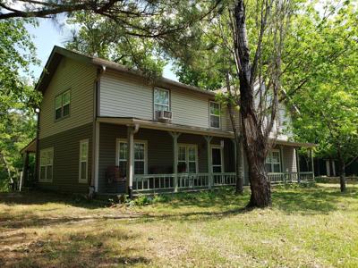 17.1 Acre Kiamichi River Mountain Cabin -  National Forest - image 20