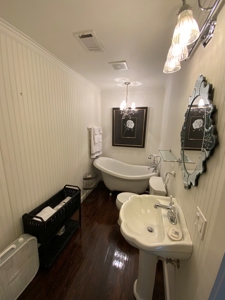 Lovely Historic Bed & Breakfast For Sale in Leslie, AR - image 17