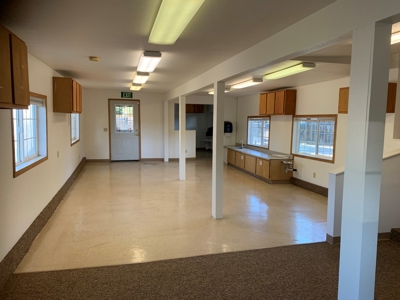Commercial Property for Sale in Yreka, CA - image 6