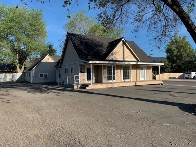 Commercial Property for Sale in Yreka, CA - image 1