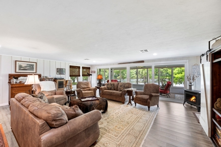 Check Out This Beauty On The World Famous Suwannee River! - image 15