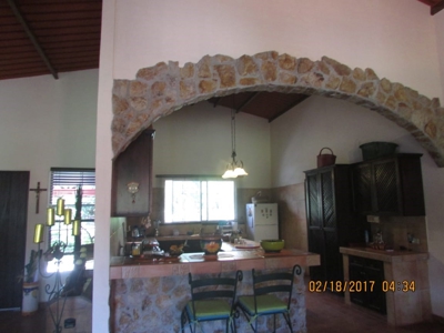 House For Sale In El Valle De Anton Panama - image 2
