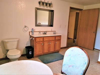 Country Home For Sale Hickory County MO - image 39