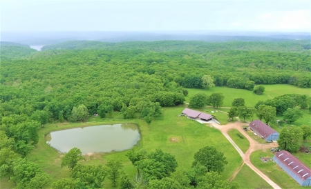 Country Home For Sale Hickory County MO - image 12