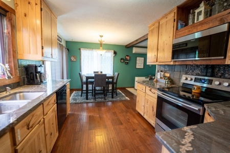 Updated Tranquil Montana Home in Libby, Montana - image 21