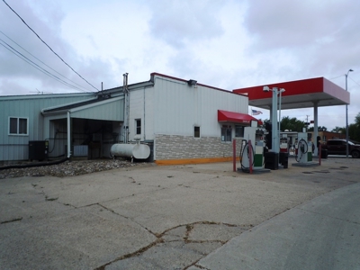 Convenience Store For Sale Dunlap, Harrison County Iowa - image 4