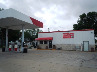 Convenience Store For Sale Dunlap, Harrison County Iowa - image 1