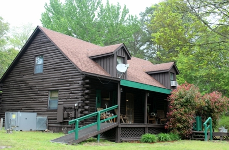 Authentic Log Home - image 38