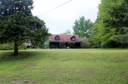 Authentic Log Home - image 4