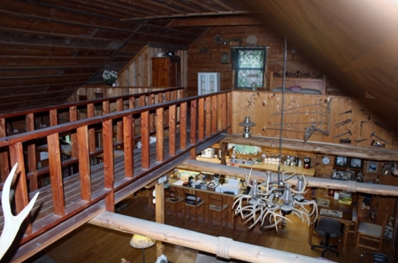 Authentic Log Home - image 23