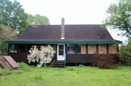 Authentic Log Home - image 15