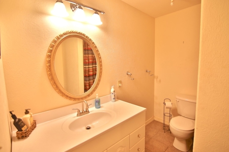 Country Home in Thayer MO - image 42