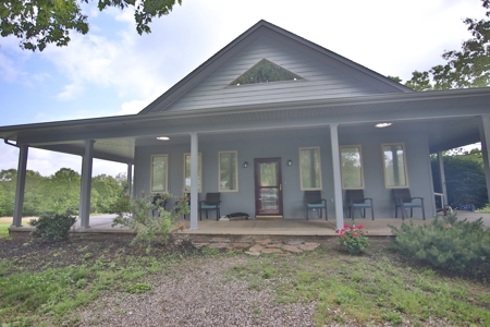 Country Home in Thayer MO - image 1