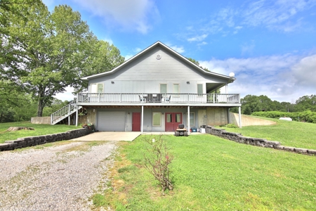 Country Home in Thayer MO - image 45