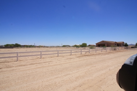 Fenced Horse Land for sale Casa Grande Arizona. Build a home - image 1