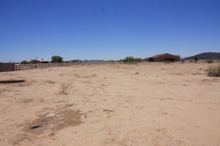 Fenced Horse Land for sale Casa Grande Arizona. Build a home - image 5