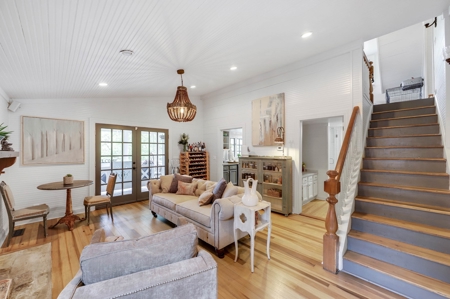 Renovated to perfection! - image 10