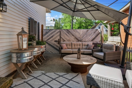 Renovated to perfection! - image 33