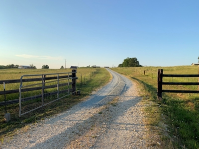 FARM or possible AIRBNB FOR SALE IN TN. - image 37