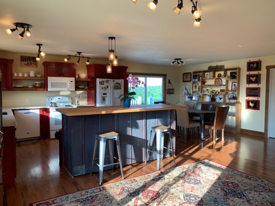 FARM or possible AIRBNB FOR SALE IN TN. - image 6