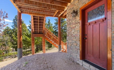 High End Log Home - image 30