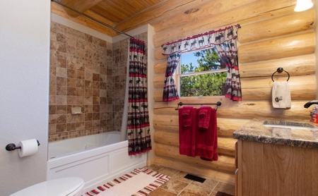 High End Log Home - image 21