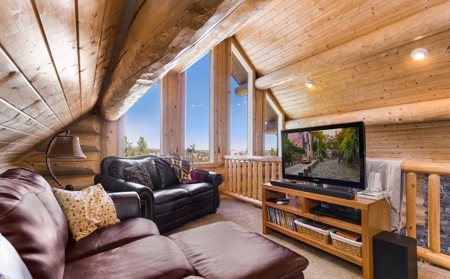 High End Log Home - image 23