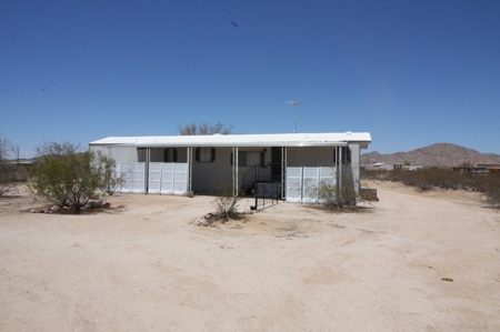 Land and home with pool for sale Casa Grande AZ  Guest house - image 24