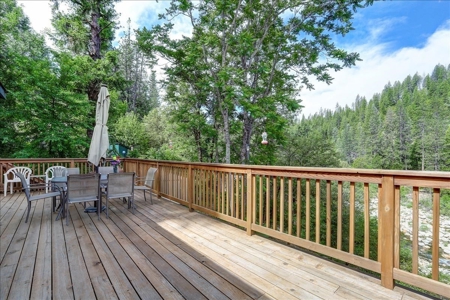 Waterfront Store and Home for Sale - image 10