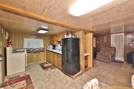 Log Cabin on Grand Mesa National Forest - image 2