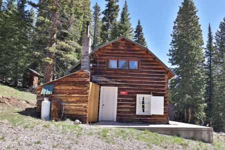 Log Cabin on Grand Mesa National Forest - image 7