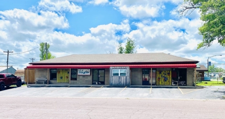 Commercial Building for Sale in Southern Missouri - image 1