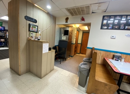 Commercial Building for Sale in Southern Missouri - image 10