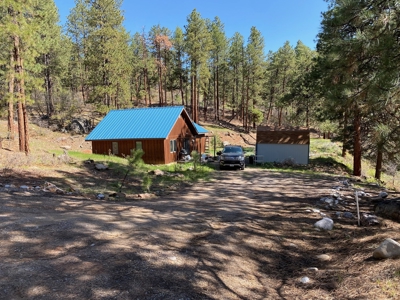 Cabin in the mountains with great views of the Brazos Cliffs - image 13