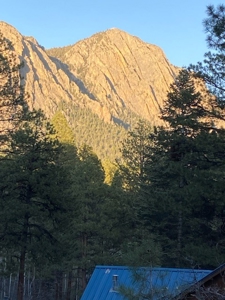Cabin in the mountains with great views of the Brazos Cliffs - image 16